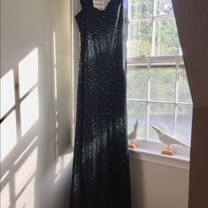 Black sequin Size 7 Wishes Wishes Wishes gown